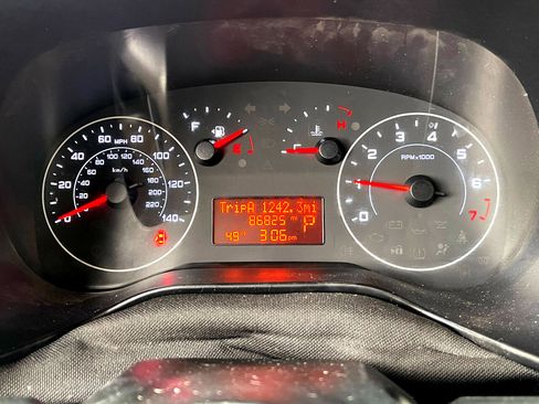 Used 2021 RAM ProMaster City Tradesman image 20