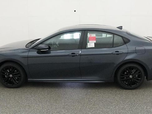 Used 2026 Toyota Camry SE FWD image 48