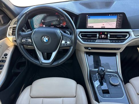 Used 2020 BMW 330i Sedan w/ Convenience Package RWD image 18