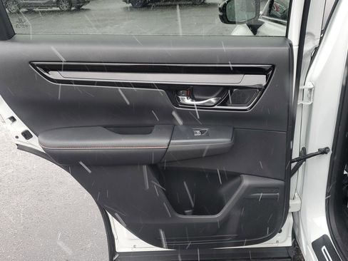 Used 2023 Honda CR-V Sport Touring image 27