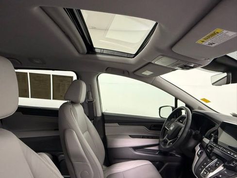 Used 2022 Honda Odyssey EX-L image 50
