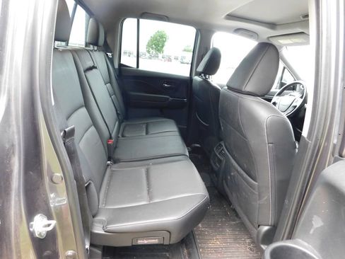 Certified 2023 Honda Ridgeline RTL image 5