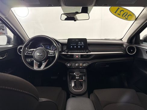 Used 2021 Kia Forte LXS FWD image 25