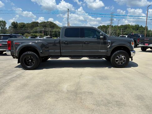 Used 2021 Ford F350 Lariat w/ Lariat Value Package AWD/4WD image 5