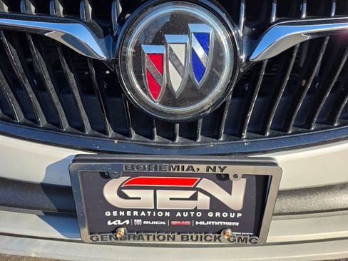 Used 2018 Buick Regal Essence w/ Driver Confidence Package #1 image 37