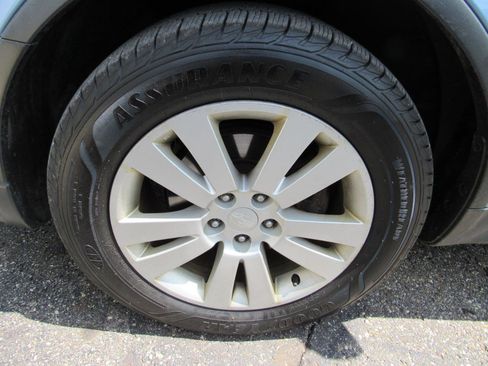 Used 2010 Subaru Tribeca Premium AWD/4WD image 14