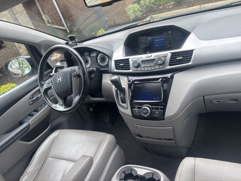 Used 2016 Honda Odyssey EX-L image 12