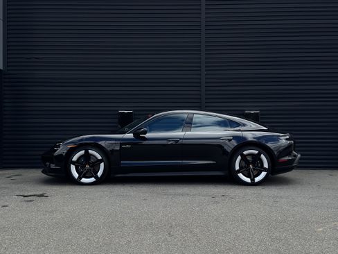 Used 2025 Porsche Taycan AWD/4WD image 2