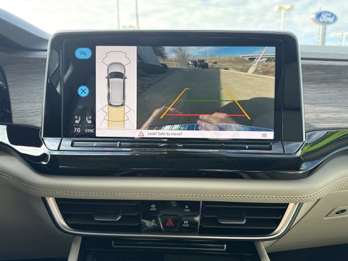 New 2026 Volkswagen Atlas SEL image 20