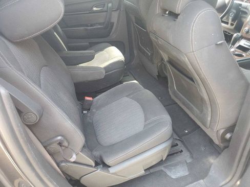 Used 2014 Chevrolet Traverse LT FWD image 20