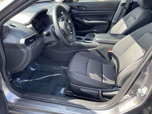 Used 2025 Nissan Altima 2.5 S image 16