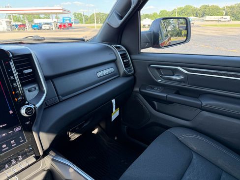 New 2026 RAM 1500 Big Horn AWD/4WD image 27