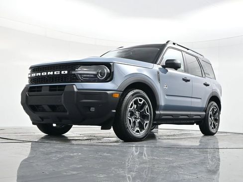 New 2026 Ford Bronco Sport Outer Banks w/ Outer Banks Tech Package+ AWD/4WD image 42