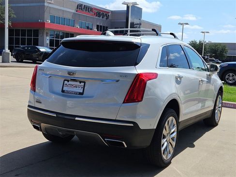 Used 2019 Cadillac XT5 Platinum image 9
