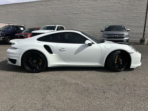 Used 2014 Porsche 911 Turbo S image 3