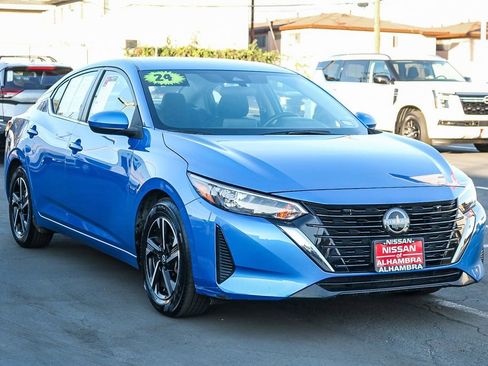 Certified 2024 Nissan Sentra SV image 4