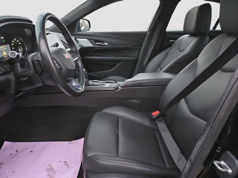 Used 2020 Cadillac CT4 Luxury w/ Sun And Sound Package image 10