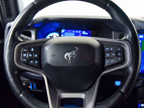 Used 2023 Ford Bronco Outer Banks image 25