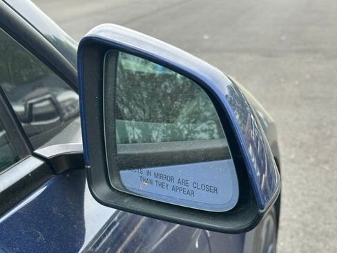 Used 2022 Tesla Model Y Long Range image 13