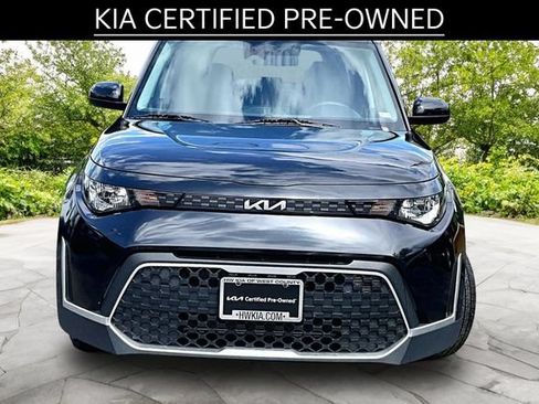 Certified 2023 Kia Soul LX w/ LX Technology Package FWD image 3