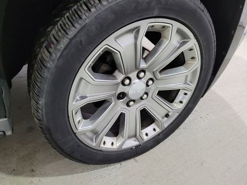 Used 2016 GMC Yukon XL Denali w/ Open Road Package image 29