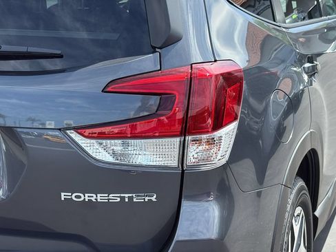 Used 2024 Subaru Forester Premium AWD/4WD image 7
