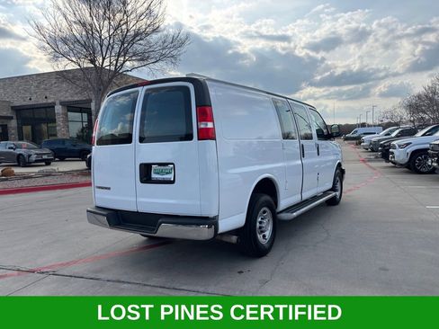 Used 2024 Chevrolet Express 2500 w/ Driver Convenience Package image 4