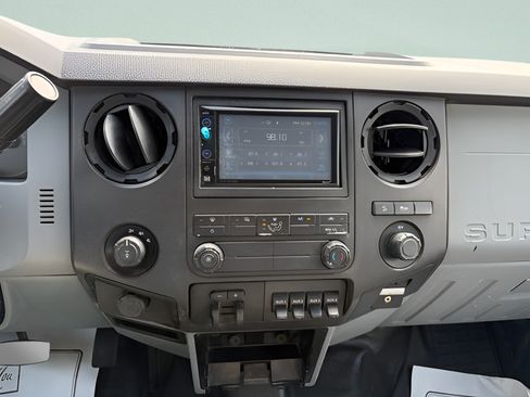 Used 2015 Ford F350 XL w/ Power Equipment Group AWD/4WD image 13