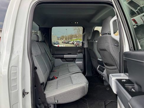 Used 2024 Ford F150 Lightning Flash image 15