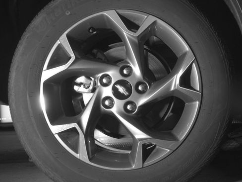 Used 2025 Chevrolet Trax LT FWD image 15