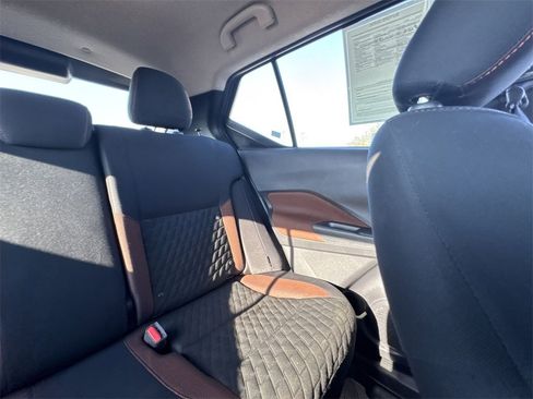 Used 2023 Nissan Kicks SR image 14