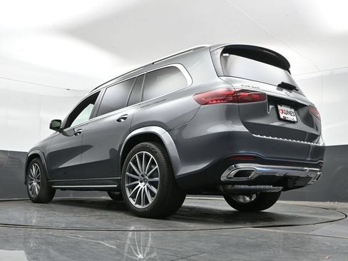 New 2026 Mercedes-Benz GLS 580 4MATIC image 42