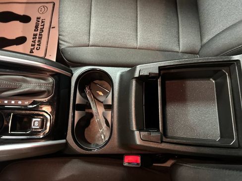 Used 2023 Chevrolet Colorado Trail Boss w/ Safety Package AWD/4WD image 20