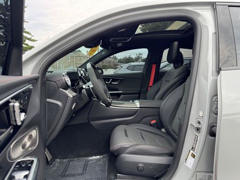Used 2025 Mercedes-Benz GLC 63 AMG S image 28
