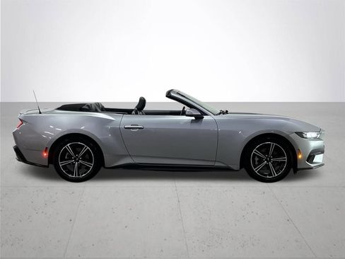 Used 2024 Ford Mustang Premium image 28