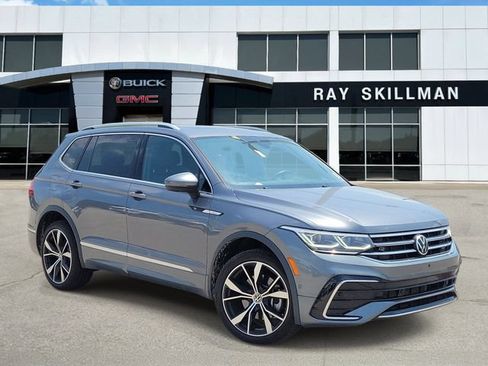 Used 2022 Volkswagen Tiguan SEL R-Line AWD/4WD image 1