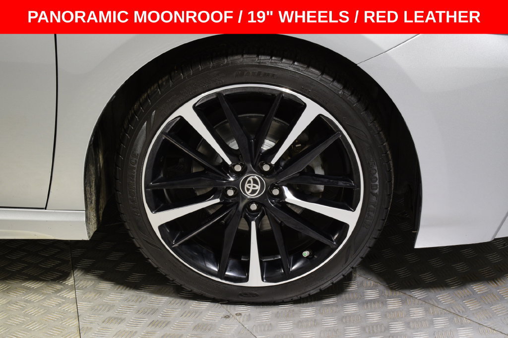 Used 2020 Toyota Camry XSE w/ Driver Assist Package FWD image 38
