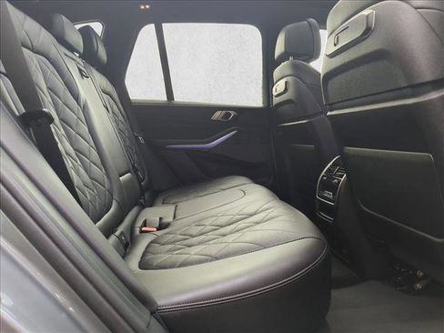 Used 2024 BMW X5 xDrive40i image 25