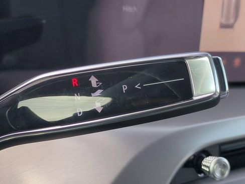 New 2026 Cadillac Vistiq Luxury AWD/4WD image 19
