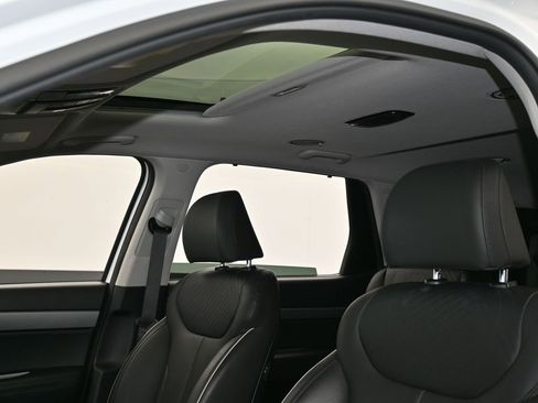 Used 2024 Hyundai Palisade SEL w/ Premium Package image 11