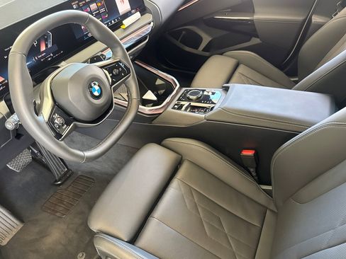 Used 2026 BMW X3 xDrive30i w/ Convenience Package AWD/4WD image 4