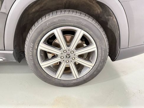 Used 2020 Mercedes-Benz GLS 450 4MATIC image 32