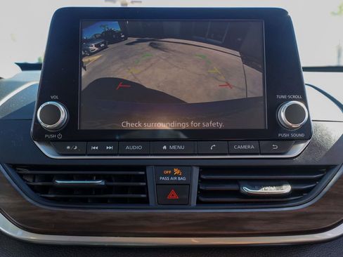 Used 2023 Nissan Altima 2.5 SV image 35