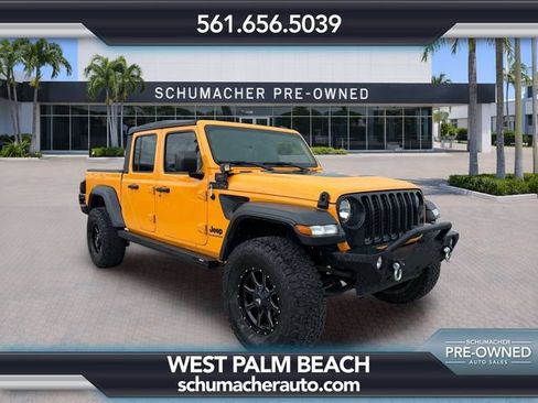 Used 2021 Jeep Gladiator Sport AWD/4WD image 1