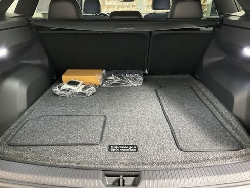 New 2026 Volkswagen Atlas Cross Sport SEL Premium R-Line AWD/4WD image 19