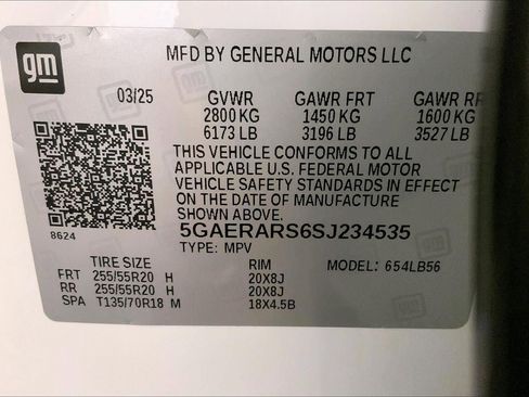 Used 2025 Buick Enclave Preferred FWD image 32