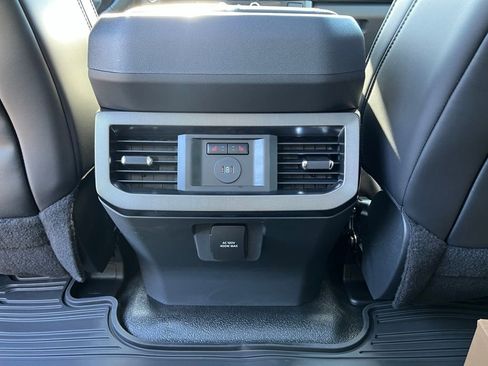 New 2026 Ford F250 Platinum image 15