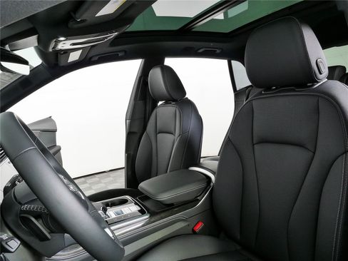 Used 2026 Audi Q8 Premium Plus AWD/4WD image 5