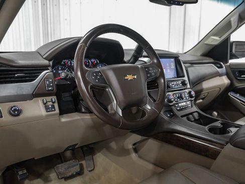 Used 2015 Chevrolet Suburban LT w/ Max Trailering Package RWD image 14