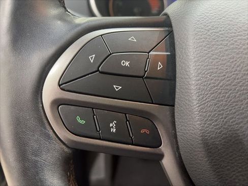 Used 2020 Jeep Cherokee Limited AWD/4WD image 19